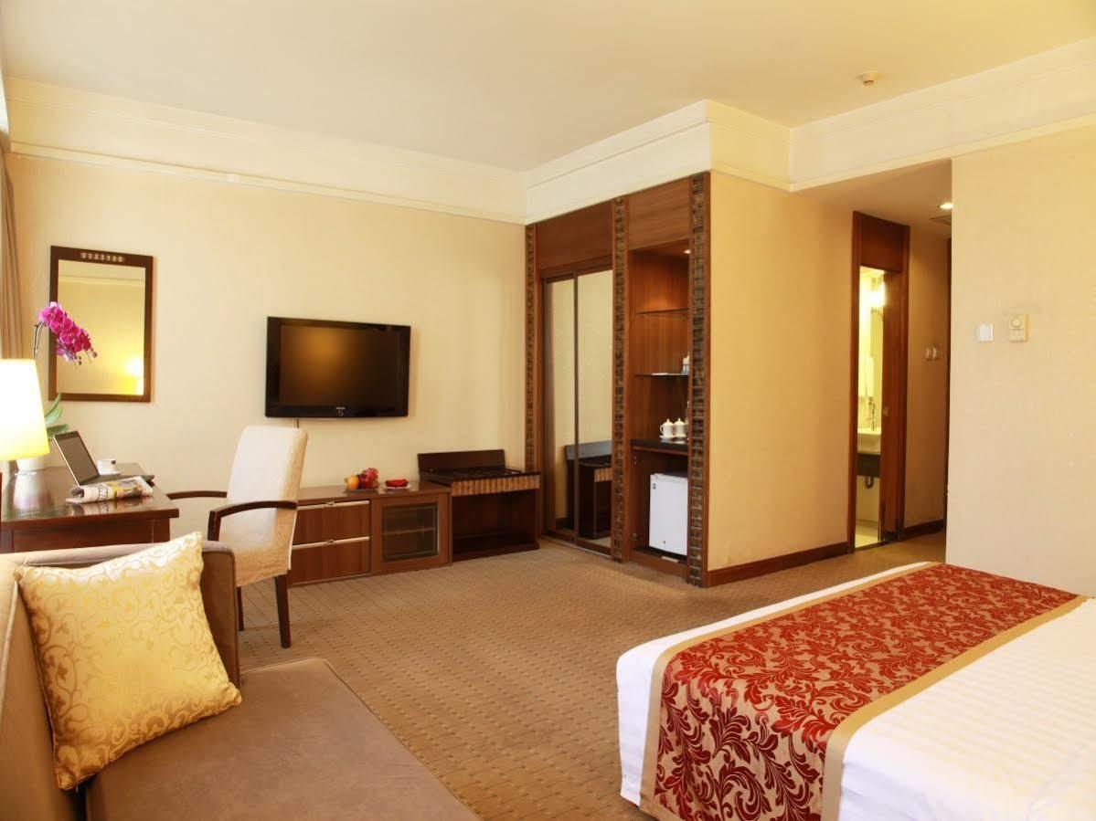 Redwall Hotel Пекін Екстер'єр фото