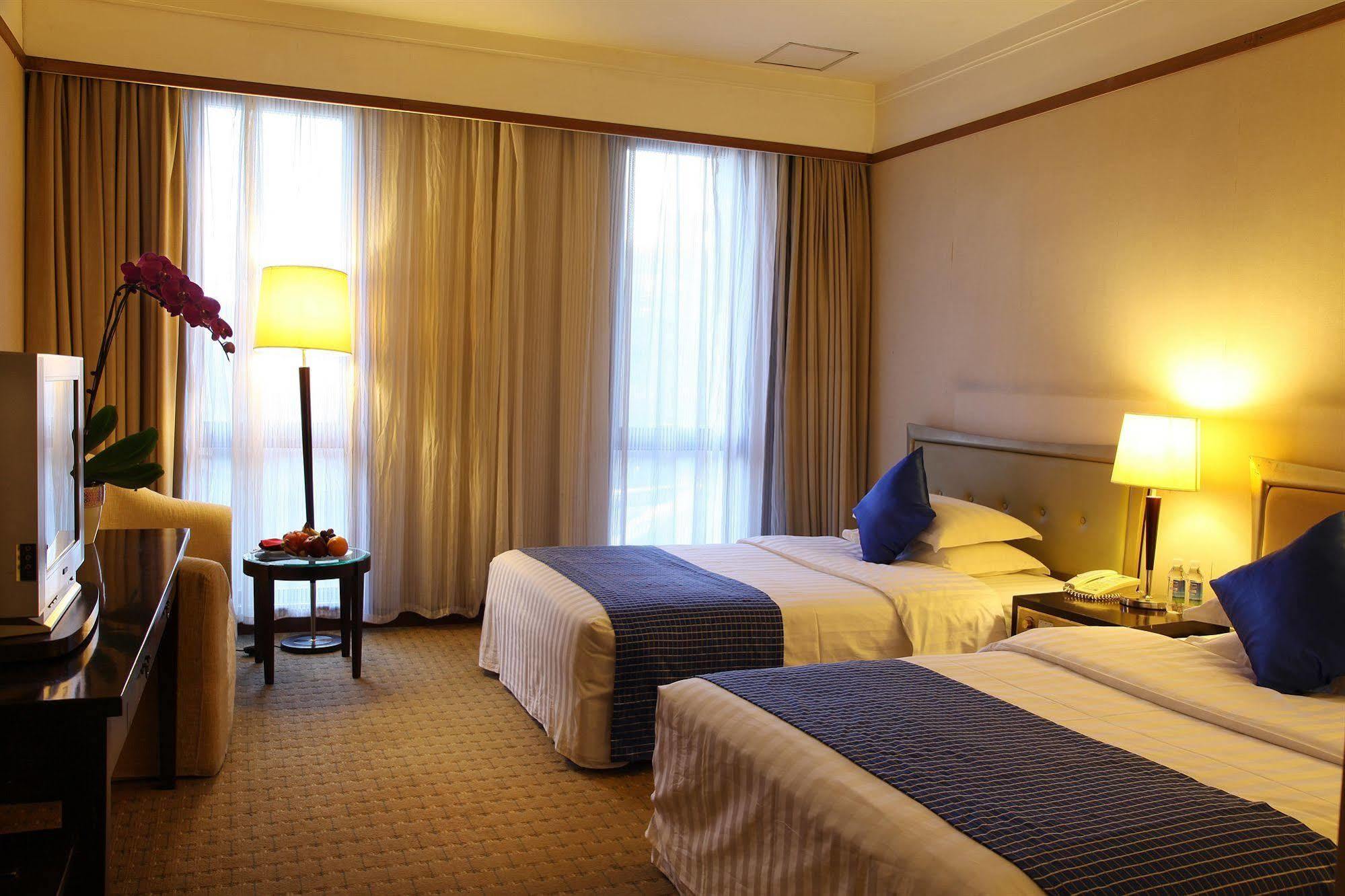 Redwall Hotel Пекін Екстер'єр фото